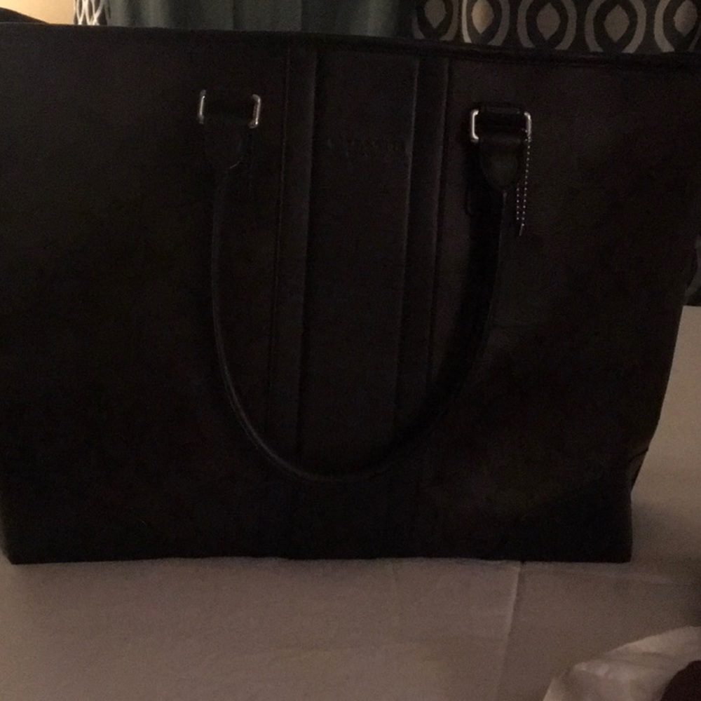 Coach handbag - Picture 1 of 3